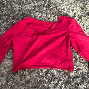 Crop V-neck pink shirt